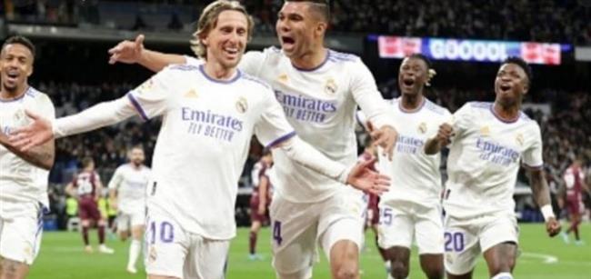 ريال مدريد يعزز صدارته برباعية فى مرمى سوسيداد بالدورى الإسبانى