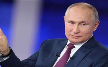   بوتين: لا توجد أي خطط لفرض أحكام عرفية في روسيا
