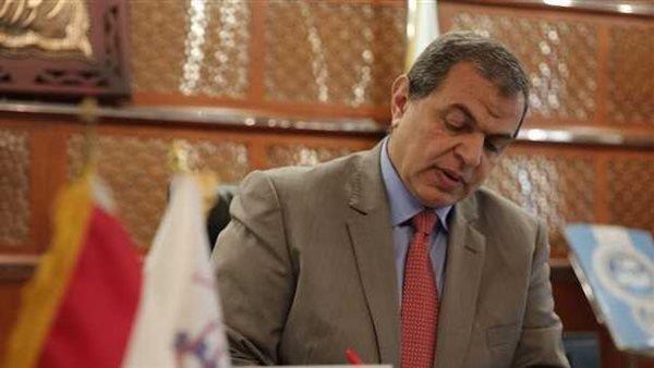 القوى العاملة: تعيين 33 شابا بكفر الشيخ