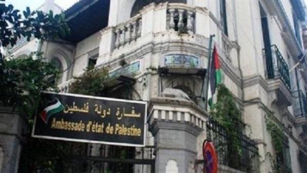 سفارة فلسطين بالقاهرة تؤمن عودة أول فوج من المواطنين القادمين من أوكرانيا الى قطاع غزة 