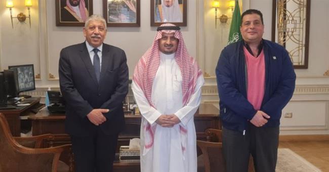 قنصل السعودية يبحث مع رئيس قطاع النقل البحرى فرص التعاون وتبادل الخبرات
