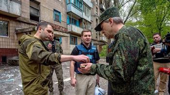   دونيتسك.. استسلام 104 عسكريين أوكرانيين