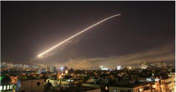   الدفاعات الجوية السورية تتصدى لقصف إسرائيلي بالمنطقة الجنوبية