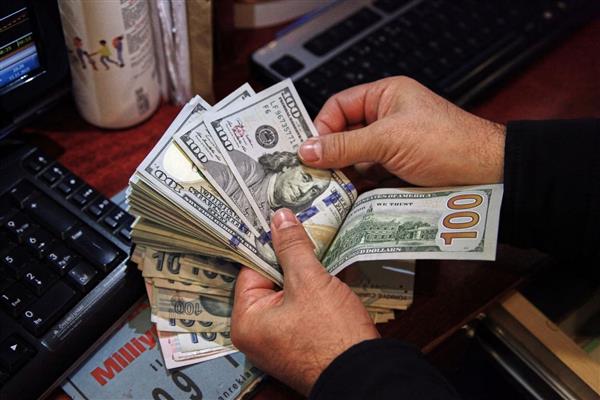 استقرار سعر الدولار مقابل الجنيه المصري وتراجع اليورو والإسترليني