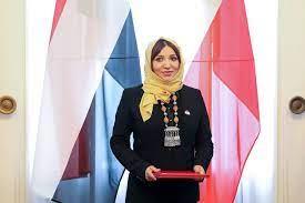   سفيرة اليمن لدى بولندا تعلن عن عدد اليمنيين الوافدين إلى الحدود البولندية