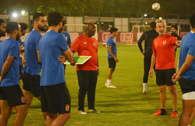«الصدمة» خطة موسيمانى لفوز الأهلى على بيراميدز 