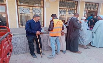 جامعة جنوب الوادي توقع الكشف الطبي على 552 حالة ضمن قافلة بمركز "قفط"