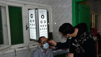 الكشف على 810 حالات في أول أيام قافلة جامعة المنصورة بواحة الداخلة