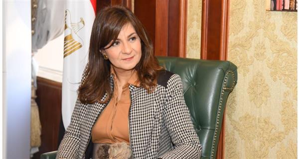 وزيرة الهجرة تثمن بطولة شاب مصري أنقذ طفلين يمنيين بأوكرانيا