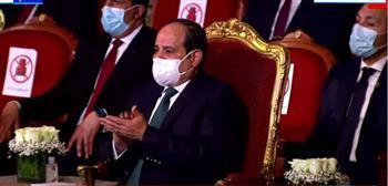 الرئيس السيسى يشاهد فيلما عن بطولات عبد المنعم رياض «بطل بيسلم بطل»