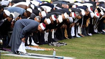    الإفتاء توضح شروط الإمامة في الصلاة