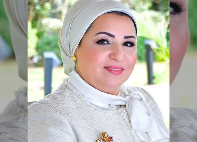 السيدة انتصار السيسى تهنئ الشعب المصرى بحلول شهر رمضان