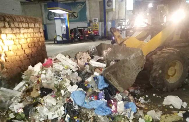 رفع 30 حالة إشغال لمحال تجارية وباعة جائلين على طرق «سنورس» بالفيوم