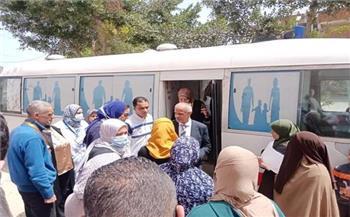 ١٠ تخصصات في قافلة علاجية بعزبة قرداحي بالإسكندرية 