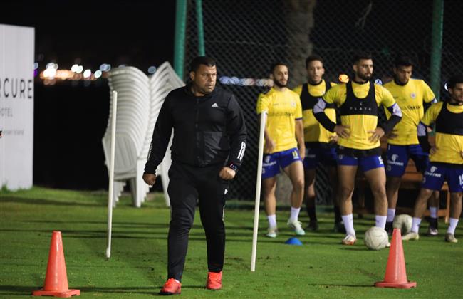 الإسماعيلي يواصل تدريباته الجماعية.. وعودة محمد عادل