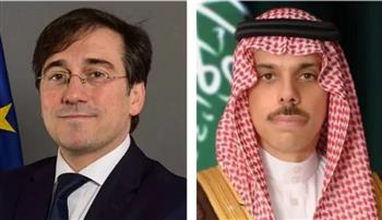   وزير الخارجية السعودي يبحث مع نظيره الإسباني العلاقات الثنائية