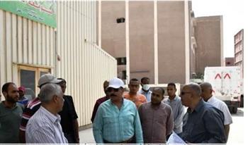 محافظ أسوان يتفقد مطاحن وصوامع منطقة الجوزيرة استعدادا لموسم الحصاد