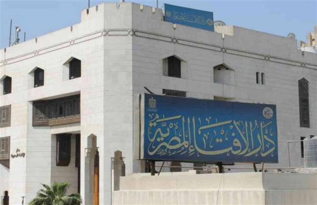 هل تبادل الكلام العاطفي بين الخاطبين يبطل الصيام ؟ الإفتاء تجيب