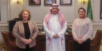 الهويشان يستقبل مدير المكتب الميدانى للمفوضية السامية لشؤون اللاجئين