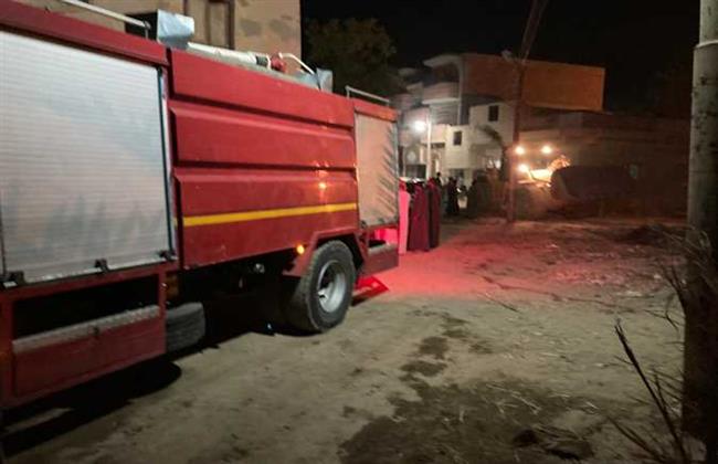 محافظ أسوان: السيطرة على حريق قرية حاجر القنان بإدفو