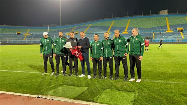 سبورتنج يحتفل بـ إيهاب جلال بعد تعيينه مديرًا فنيًا للمنتخب 