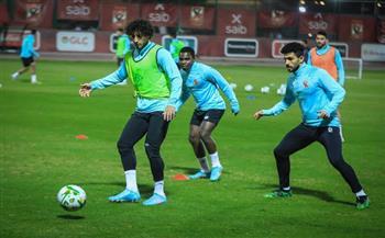 محمد هاني يشارك في جانب من مران  الأهلي الجماعي