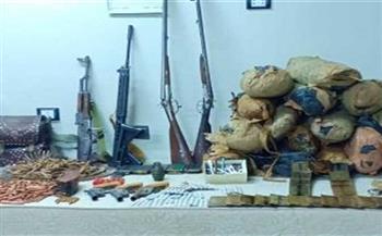 ضبط شخصين بأسوان لحيازتهما مخدرات وأسلحة نارية وذخائر بدون ترخيص