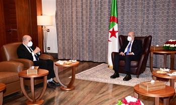   لودريان: العلاقات بين الجزائر وفرنسا عميقة وتاريخية
