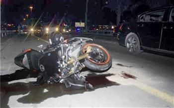 إصابة شابين فى انقلاب دراجة بخارية بنجع حمادى 