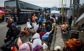 الخارجية الأمريكية تدعو الدول المجاورة لأوكرانيا لضمان حماية اللاجئين