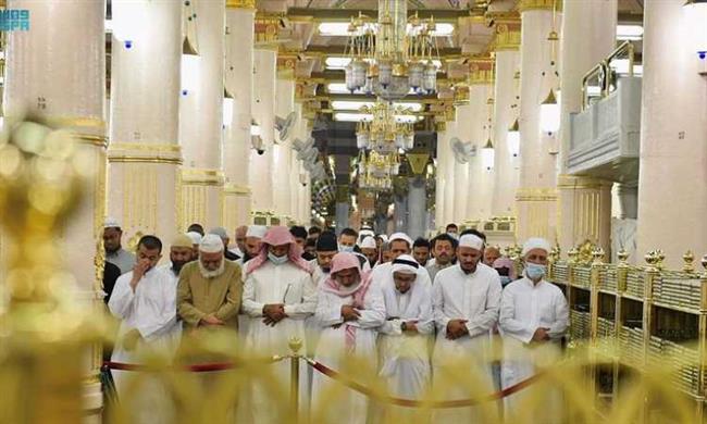 أكثر من 132 ألف مصل فى الروضة الشريفة خلال العشر الأوائل من رمضان