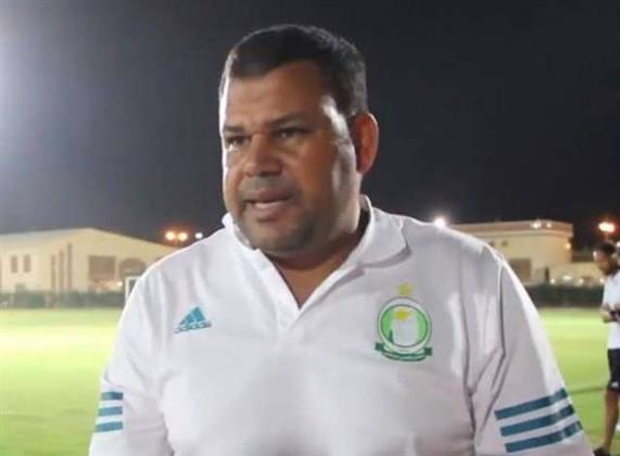 حمد إبراهيم يستقر على بديل دونجا أمام إيسترن كومباني
