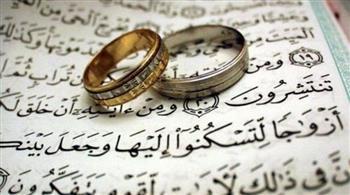 استشاري نفسي يحذر من تدخل الأسرة في حياة الزوجين: هيطلقوا