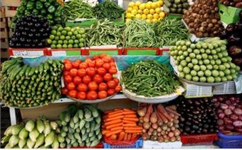   تعرف على أسعار الخضروات من داخل سوق العبور