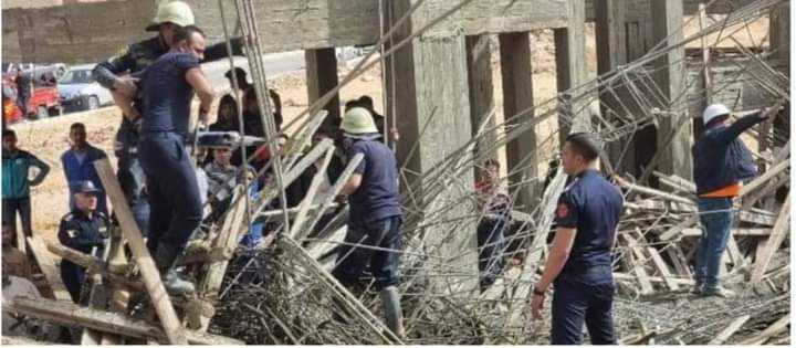 مفاجأة.. مسلمون وإقباط تحت انقاض سقف المسجد المنهار بمدينة بدر