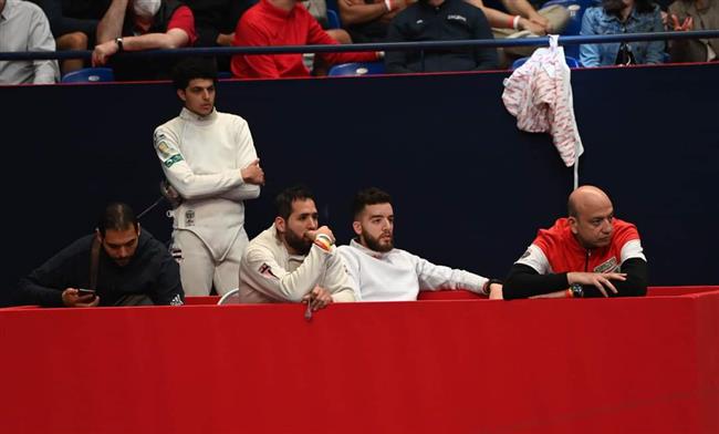 انجاز تاريخي.. منتخب مصر يحرز المركز السادس بكأس العالم لسلاح سيف المبارزة كبار بفرنسا 