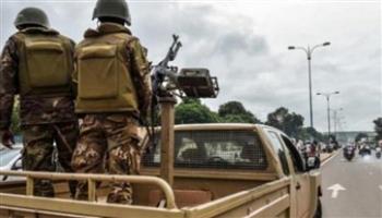   الجيش المالي يقتل 12 إرهابيا في غارتين جويتين  