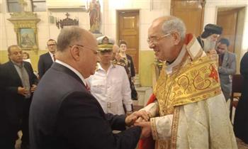   محافظ القاهرة يشهد احتفال الكاثوليك بعيد القيامة نائبا عن رئيس الوزراء