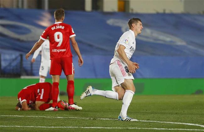 بث مباشر مباراة ريال مدريد وإشبيلية بالدورى الإسبانى 