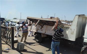    ضبط مخالفات وإزالة إشغالات خلال حملة بالإسكندرية