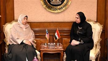 جامع تبحث مع وزيرة الصناعات الزراعية والسلع الماليزية التعاون بين البلدين