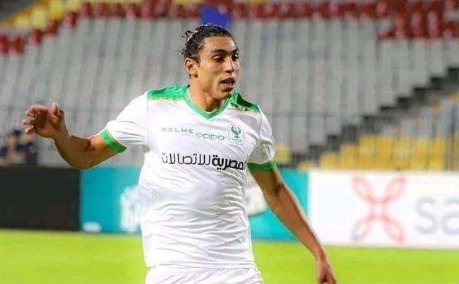 المصري يغرم مهاجمه عمرو مرعي مليون جنيه ويحيله للتحقيق