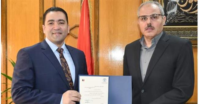 «خطاب» مديرا لمركز التسويق وتنمية الموارد الذاتية بجامعة قناة السويس