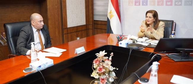 وزيرة التخطيط تبحث مع جمعية المصدرين الموقف التنفيذي لإنشاء أول أكاديمية للتصدير