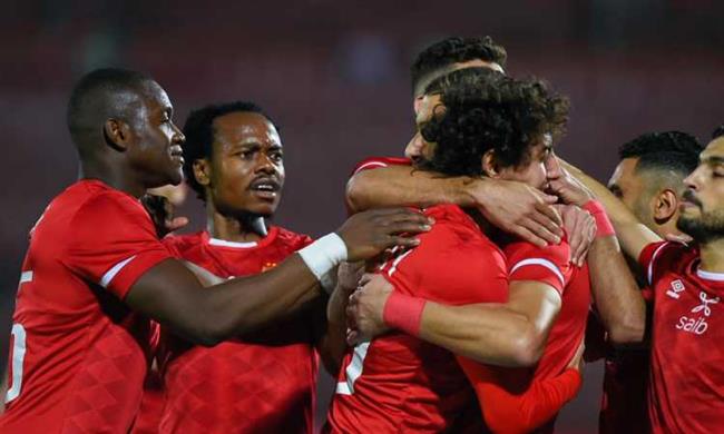 سفير مصر بالمغرب يبعث رسالة طمأنة لجماهير الأهلى