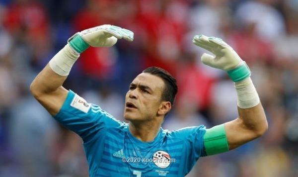 عصام الحضري يكشف تفاصيل مكالمة "هلعب غصب عن التخين" مع أحمد شوبير 
