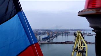   قوات دونيتسك ترفع علم الجمهورية فوق ميناء ماريوبول