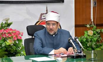   وزير الأوقاف: نثمن التزام المصلين في صلاة التراويح بالإجراءات الاحترازية