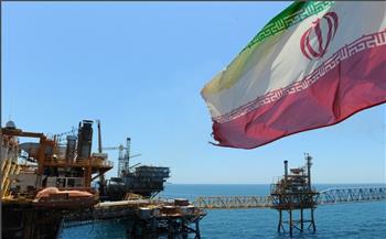   نائب وزير النفط الإيرانى: مستعدون لتوسيع نظام المقايضة النفطية