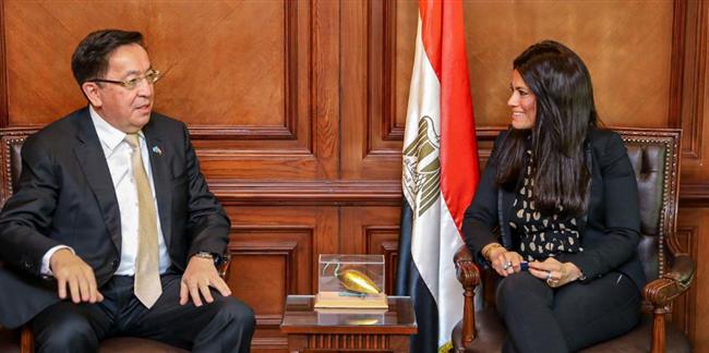وزيرة التعاون الدولي تلتقي سفير كازاخستان 
